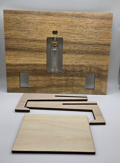 Gedenkset für den Abschied vom Hund mit Mini-Urne, Foto und graviertem Holzschild